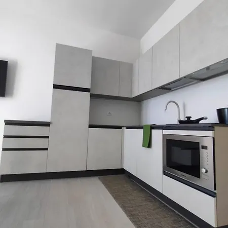 Apartment Incentrho *
