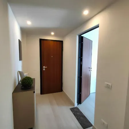 Apartment Incentrho Rho