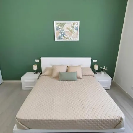 Incentrho Apartment